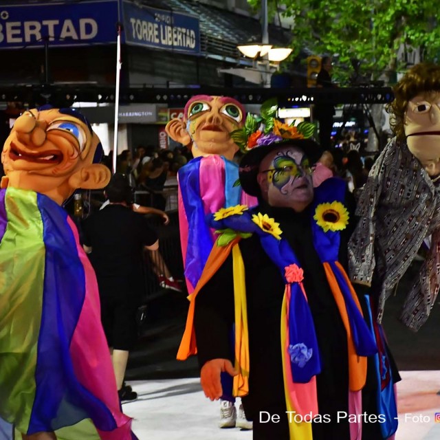 DESFILE-DE-CARNAVAL-039