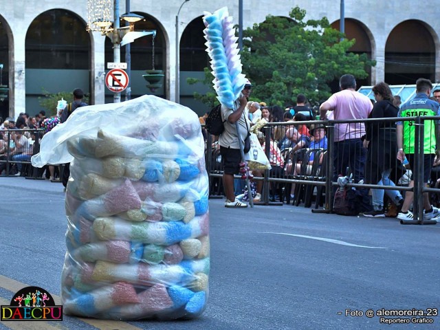 DESFILE_DE_CARNAVAL_001