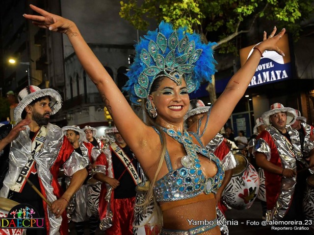 DESFILE_DE_CARNAVAL_068