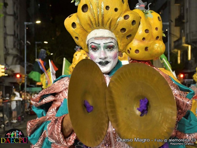 DESFILE_DE_CARNAVAL_111