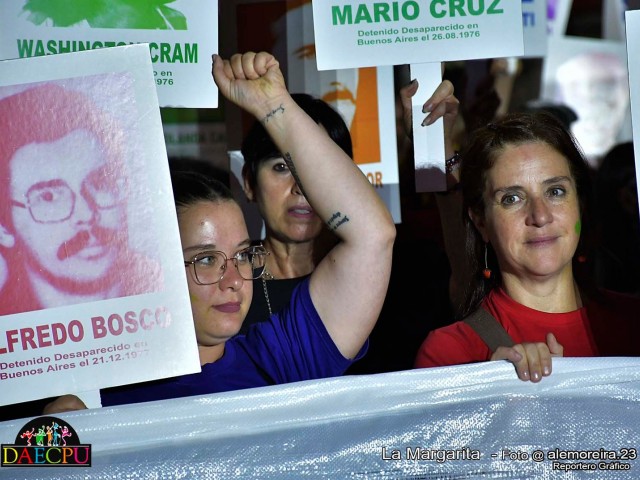 DESFILE_DE_CARNAVAL_180