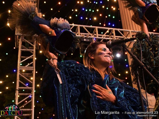 DESFILE_DE_CARNAVAL_184