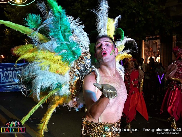 DESFILE_DE_CARNAVAL_262