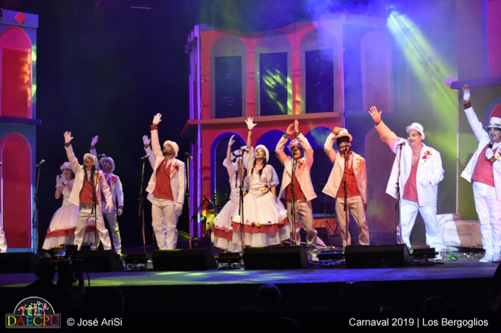 Los Bergoglios - 2019