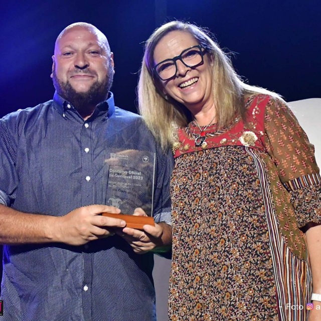 ENTREGA-DE-MENCIONES-038